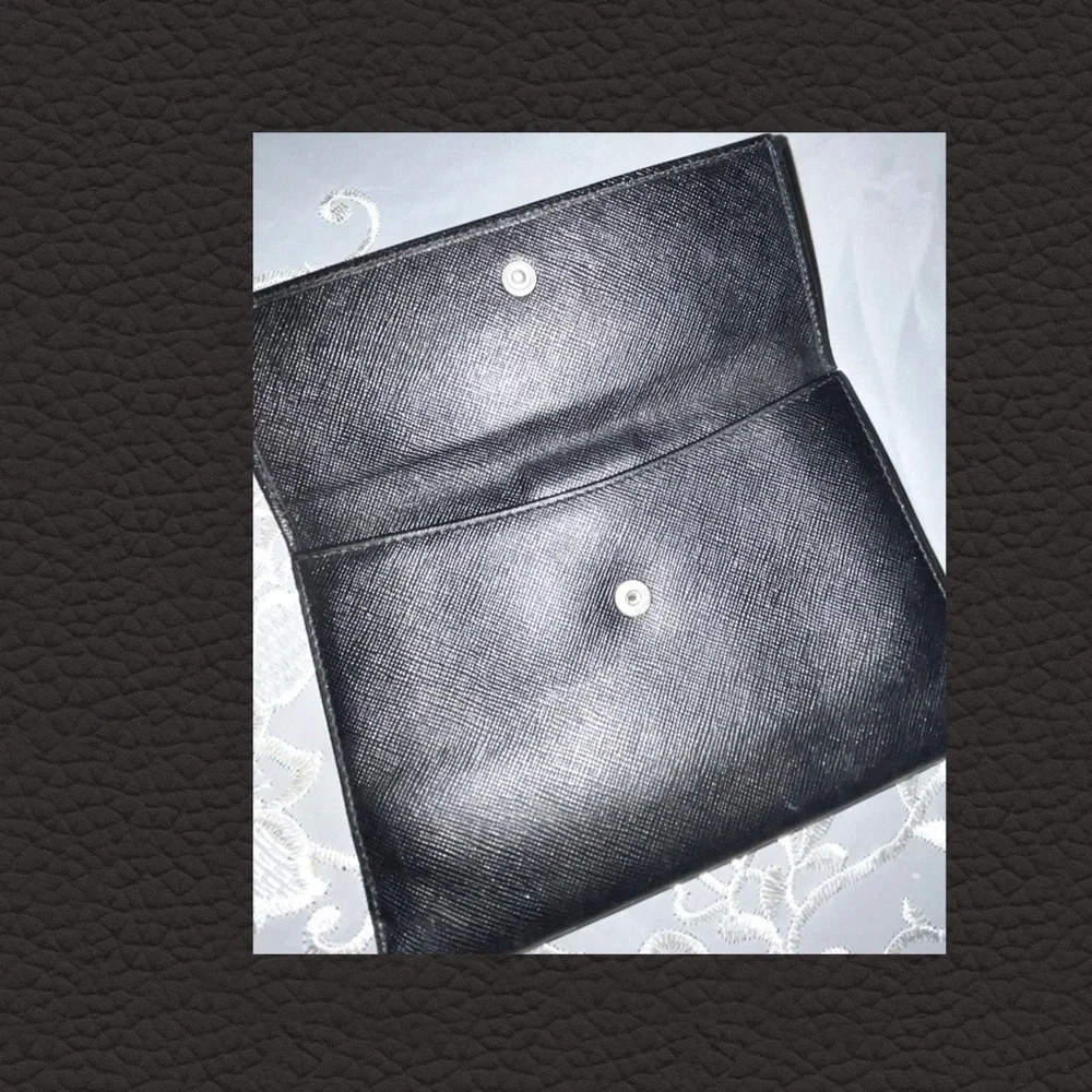 Prada Black Saffiano Leather Wallet Clutch - Picture 6 of 10